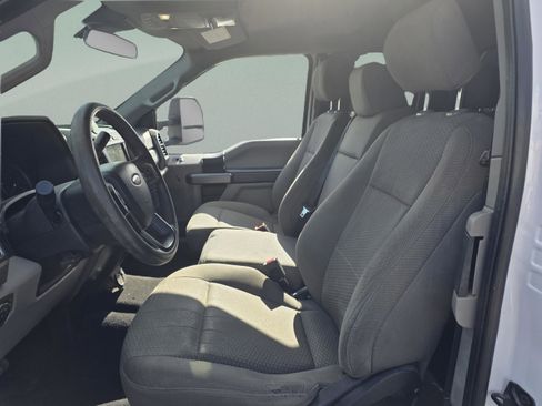 Used 2020 Ford F350 XLT image 11