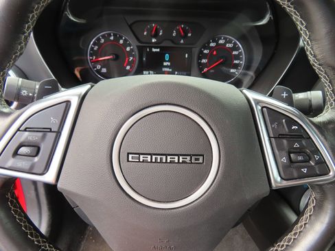 Used 2018 Chevrolet Camaro LT image 18