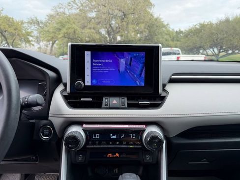 Used 2024 Toyota RAV4 XLE Premium image 13