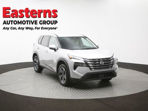 Used 2024 Nissan Rogue SV FWD image 49