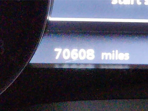 Used 2021 Nissan Armada Platinum w/ Captain's Chairs Package image 33