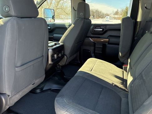 Used 2021 Chevrolet Silverado 1500 LT Trail Boss w/ Bed Protection Package image 26