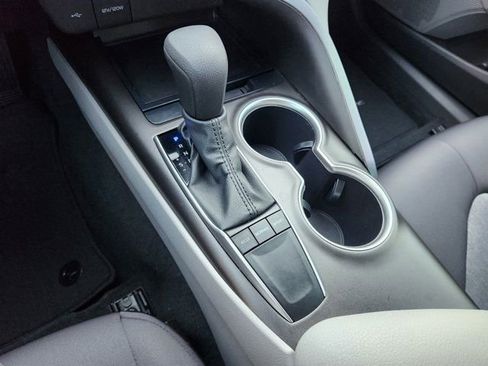 Used 2023 Toyota Camry LE image 23