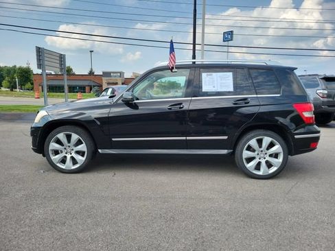 Used 2010 Mercedes-Benz GLK 350 4MATIC image 4