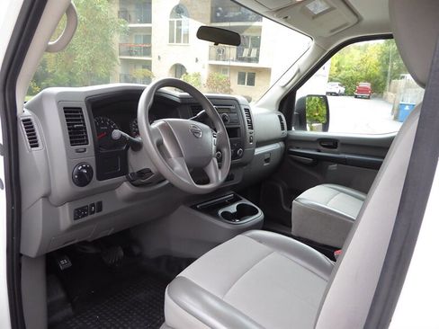 Used 2017 Nissan NV 3500 S w/ Power Package image 14