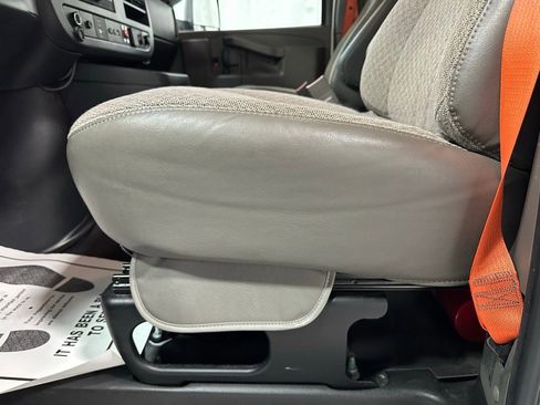 Used 2022 Chevrolet Express 3500 Work Van w/ Power Convenience Package image 14