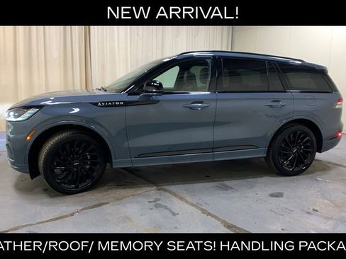 Used 2025 Lincoln Aviator Reserve w/ Equipment Group 201A AWD/4WD image 6