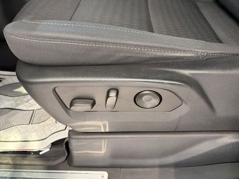 Certified 2022 Chevrolet Silverado 1500 LT image 17