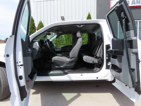 Used 2022 Ford F150 XL w/ Equipment Group 101A High AWD/4WD image 10
