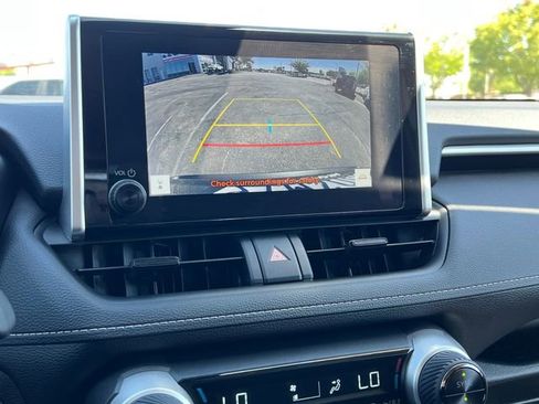 Certified 2025 Toyota RAV4 XLE w/ Convenience Package image 24