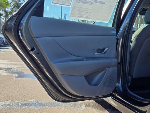 New 2026 Hyundai Elantra SEL Sport Premium FWD image 19