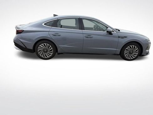 Used 2026 Hyundai Sonata SEL FWD image 6