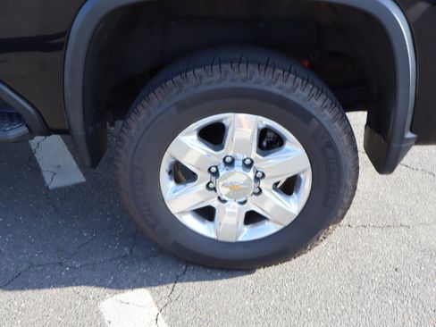 Used 2022 Chevrolet Silverado 2500 LTZ AWD/4WD image 40