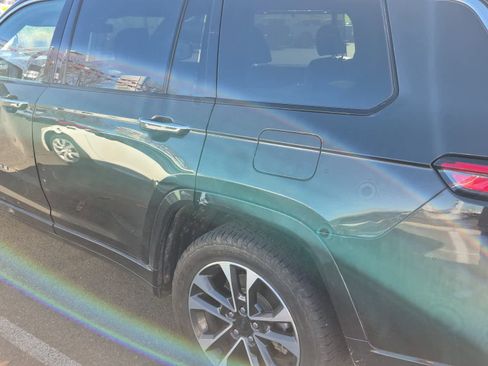 Used 2022 Jeep Grand Cherokee L Overland w/ Advanced Protech Group III image 5