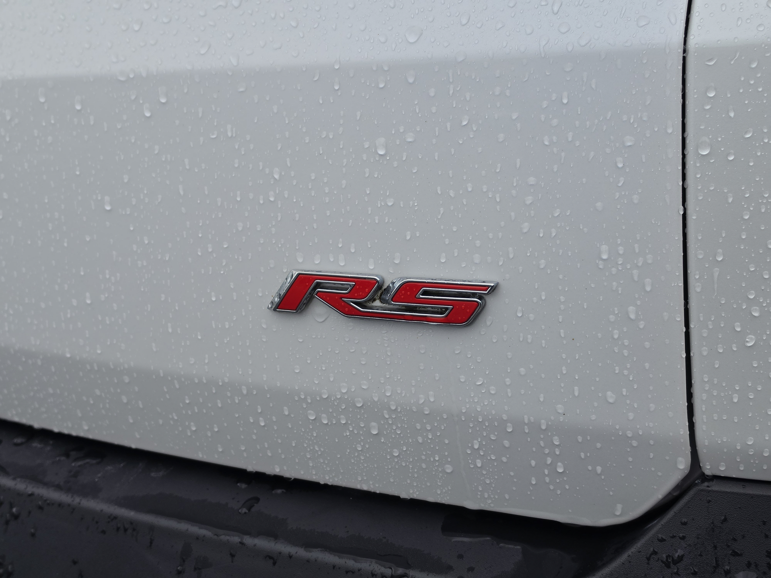 Used 2020 Chevrolet Traverse RS w/ LPO, Floor Liner Package FWD image 17