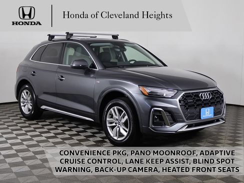 Used 2023 Audi Q5 2.0T Premium w/ Convenience Package AWD/4WD image 1