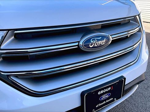 Used 2018 Ford Edge SEL w/ Equipment Group 201A image 29