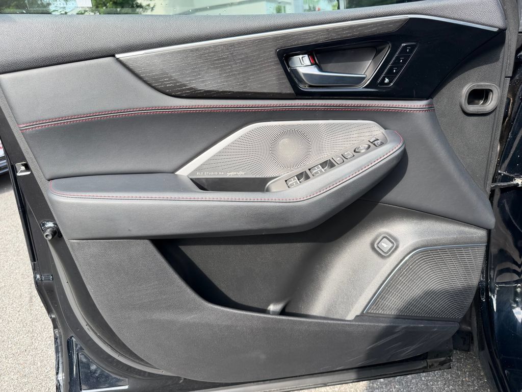 Used 2022 Acura MDX Type S w/ Advance Package AWD/4WD image 15