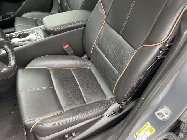 Used 2017 Chevrolet Impala Premier w/ Enhanced Convenience Package FWD image 15