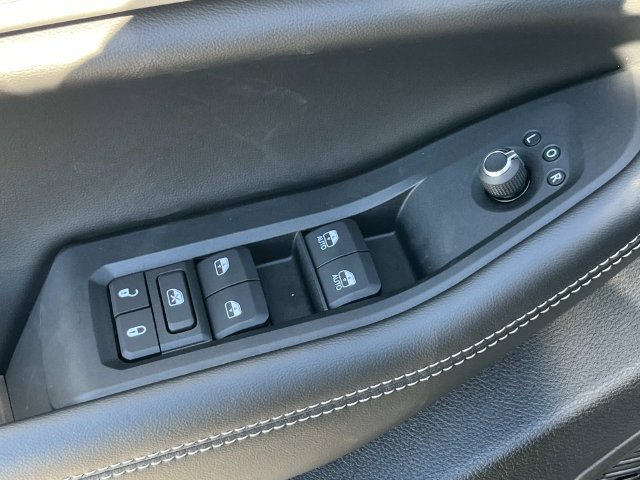 New 2027 Jeep Grand Cherokee Limited AWD/4WD image 21