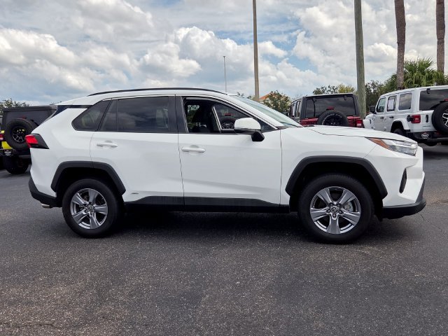 Used 2024 Toyota RAV4 LE AWD/4WD image 8