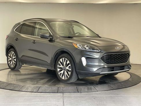 Used 2020 Ford Escape Titanium AWD/4WD image 7
