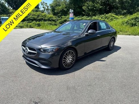 Used 2022 Mercedes-Benz C 300 4MATIC Sedan image 4