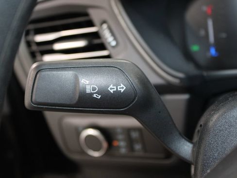 Used 2025 Ford Escape Active AWD/4WD image 22