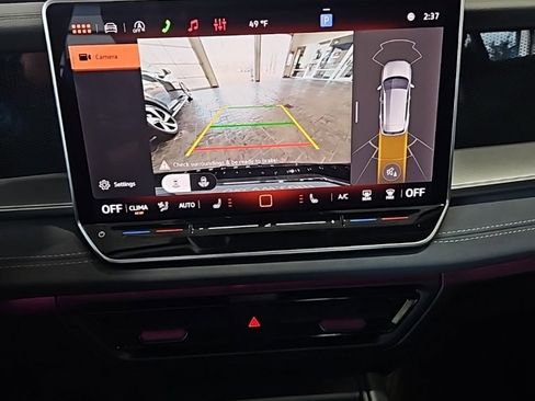 New 2026 Volkswagen Tiguan SE image 32