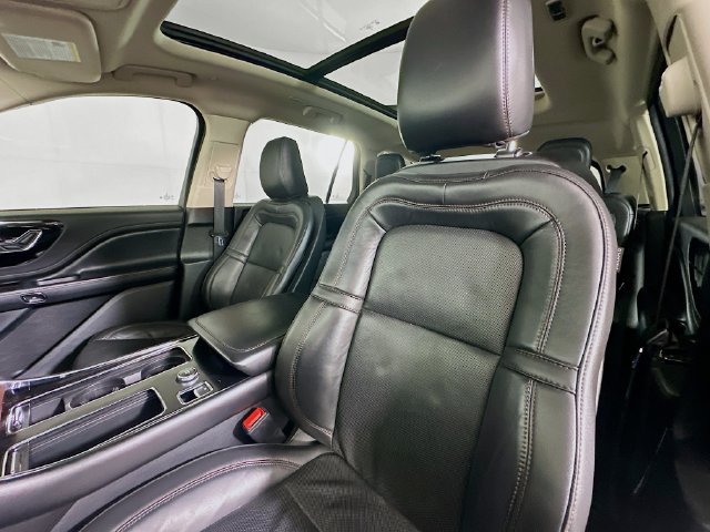 Certified 2022 Lincoln Aviator Reserve w/ Elements Package Plus AWD/4WD image 24