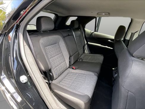 Used 2024 Chevrolet Equinox LT w/ LPO, Floor Liner Package FWD image 26