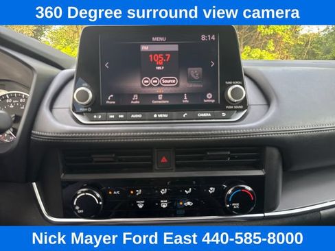 Used 2024 Nissan Rogue S FWD image 25