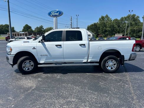 Used 2022 RAM 2500 Big Horn w/ Snow Chief Group AWD/4WD image 4