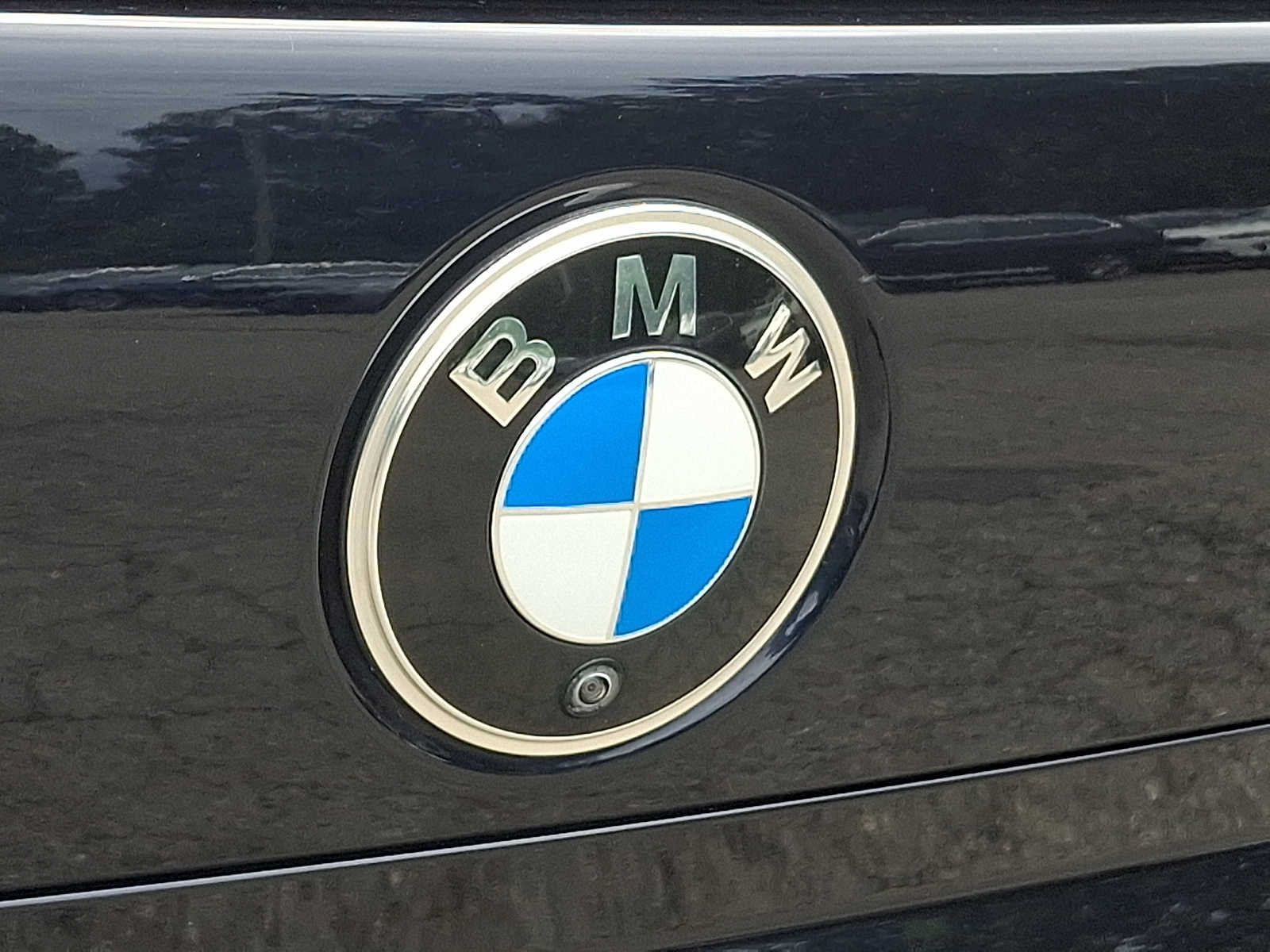 Used 2023 BMW 760i xDrive AWD/4WD image 29