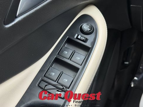 Used 2020 Buick Envision Preferred FWD image 31
