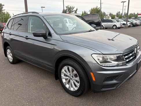 Used 2020 Volkswagen Tiguan S FWD image 2