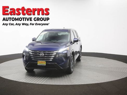 Used 2024 Nissan Rogue SV AWD/4WD image 53