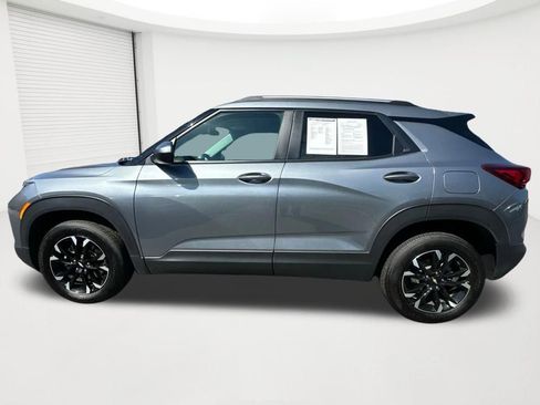Certified 2022 Chevrolet TrailBlazer LT w/ Driver Confidence Package AWD/4WD image 8