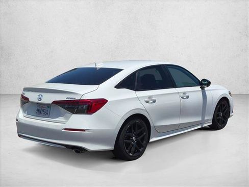 Used 2024 Honda Civic Sport image 5
