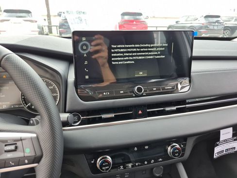 New 2026 Mitsubishi Outlander SE AWD/4WD image 79