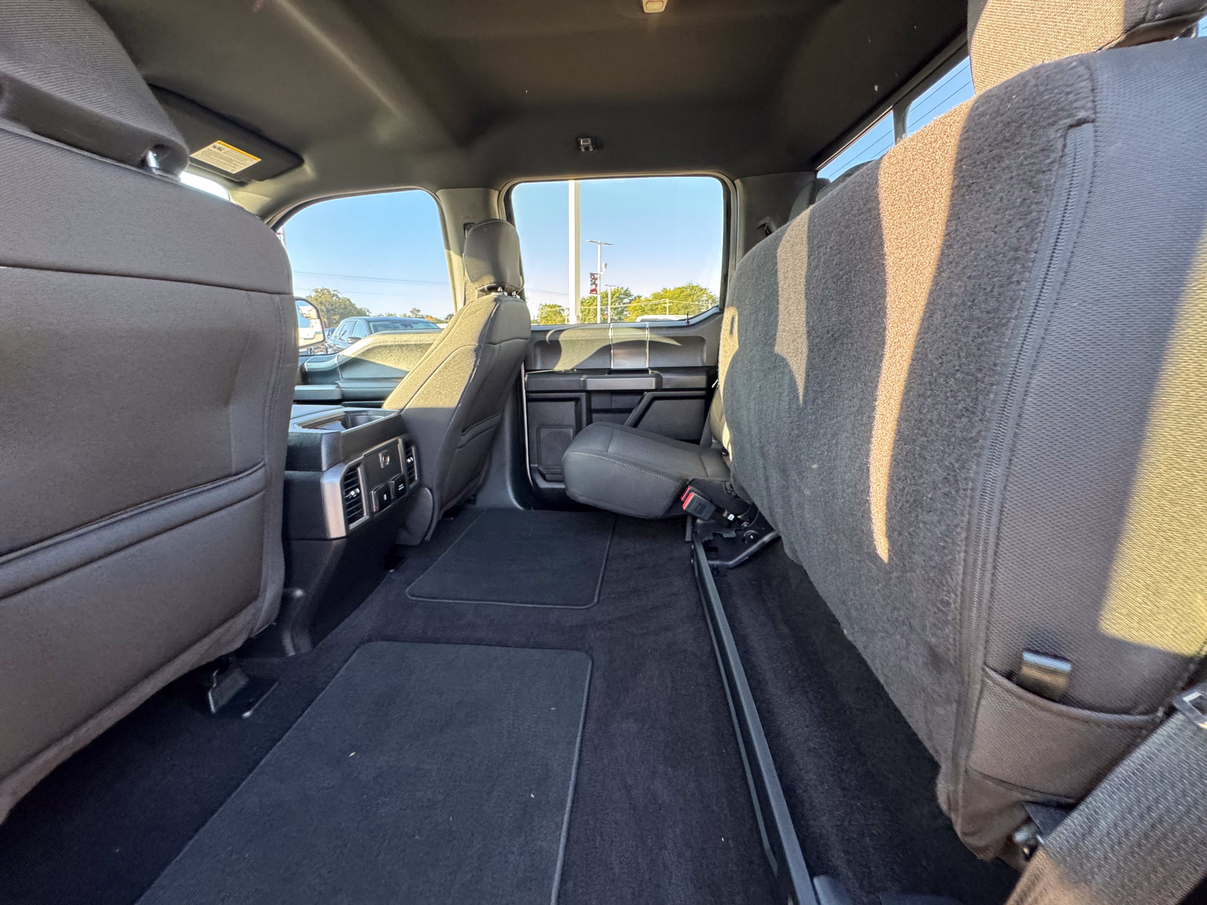Used 2019 Ford F150 XLT w/ Equipment Group 302A Luxury AWD/4WD image 34