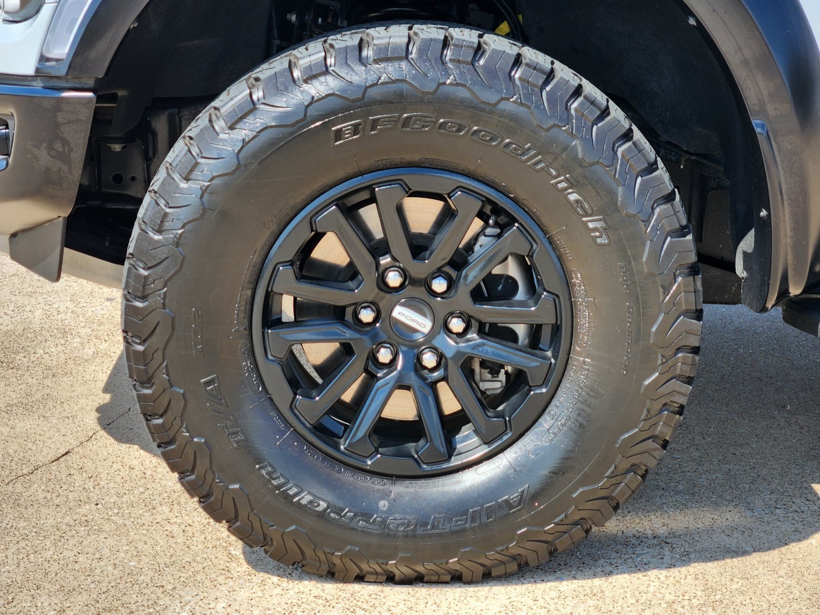Used 2025 Ford F150 Raptor AWD/4WD image 20
