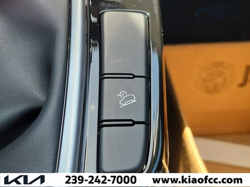 New 2026 Kia Seltos S FWD image 27