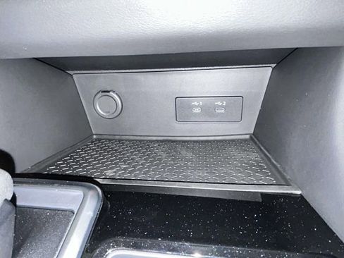 New 2026 Nissan Pathfinder SV FWD image 18