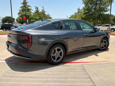 Used 2025 Kia K4 FWD image 6