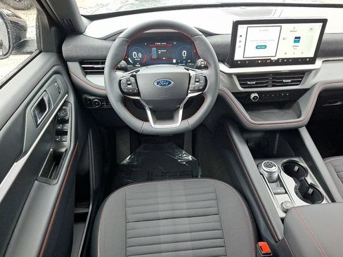Certified 2026 Ford Explorer ST-Line w/ ST-Line Street Pack AWD/4WD image 11