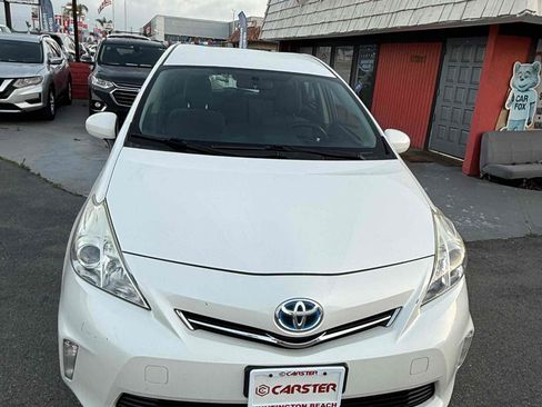 Used 2014 Toyota Prius V Two FWD image 3