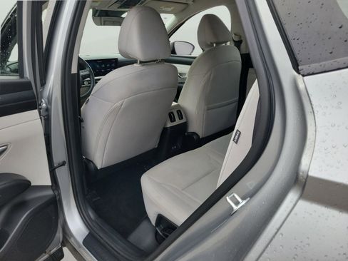 Certified 2025 Hyundai Tucson SEL image 9