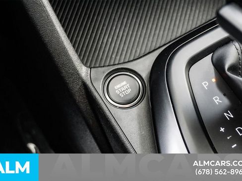 Used 2025 Kia K4 LXS image 27