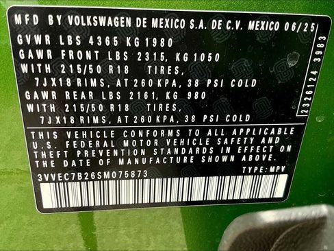 New 2025 Volkswagen Taos SE image 18